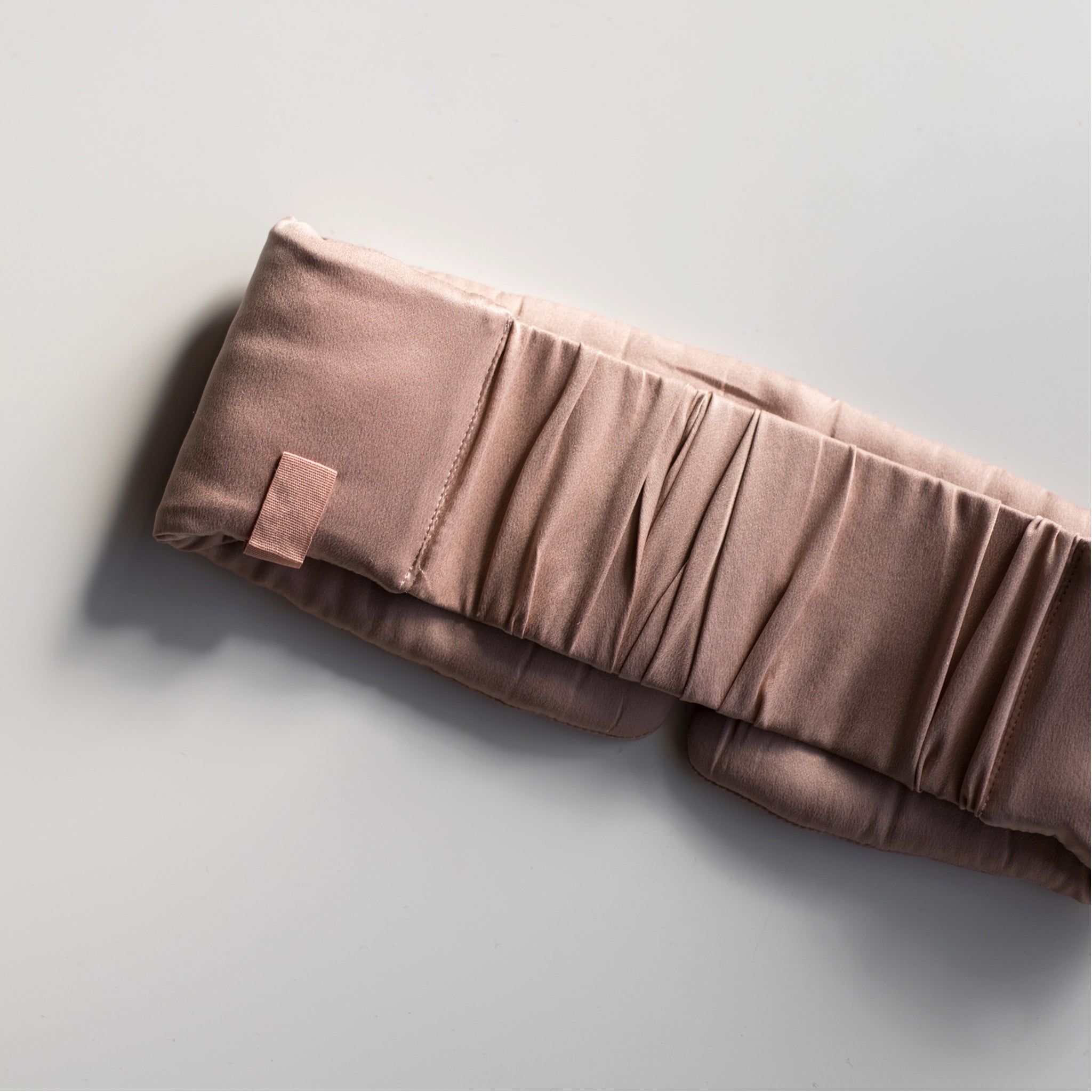 Silk mask bare